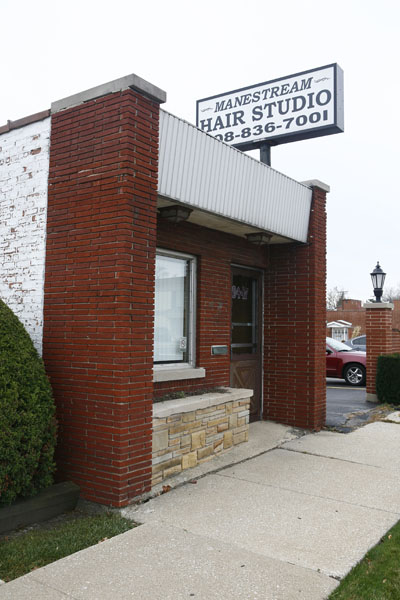 10447 South Cermak Road Westchester