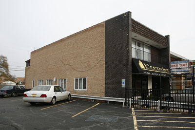 10450 West Cermak Road Westchester