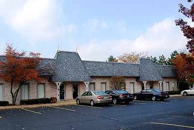 1684 South Wolf Road Wheeling