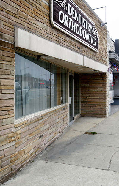 1807 West Roosevelt Road Broadview