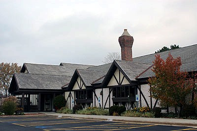 2885  Algonquin Road Rolling Meadows