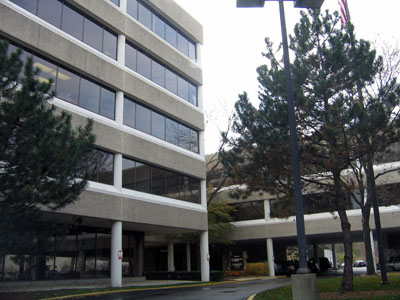 560-570  Frontage Road Northfield