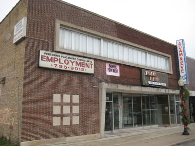 6841 West Cermak Road Berwyn