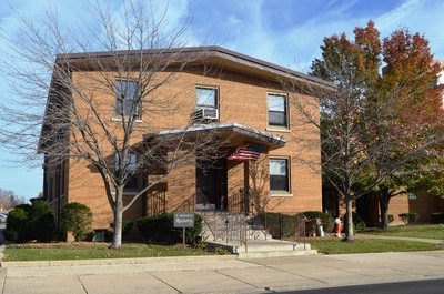 9343 South Francisco Avenue Evergreen Park